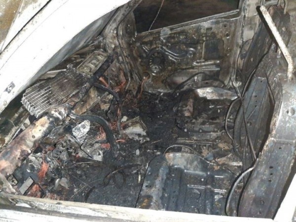 В Брестской области сгорел автомобиль Ford Focus В Брестской области сгорел автомобиль Ford Focus