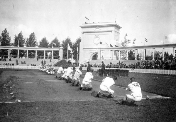 Плавание с апельсином и стрельба по голубям. Странные виды спорта первых Олимпиад