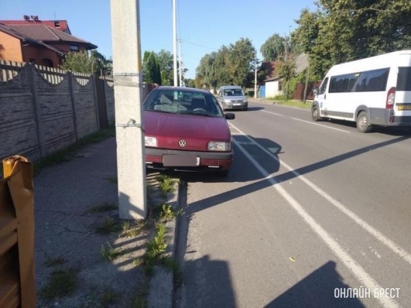 
                Вот так в Бресте паркуют автомобили
            
