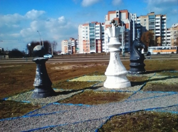 Качество, конечно, не очень, но решила поделиться старыми фотографиями
Качество, конечно, не очень, но решила поделиться старыми фотографиями