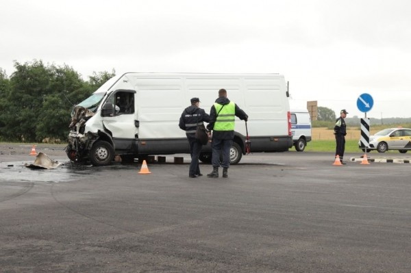Уголовное дело возбуждено по факту ДТП с пассажирским автобусом под Барановичами Уголовное дело возбуждено по факту ДТП с пассажирским автобусом под Барановичами
