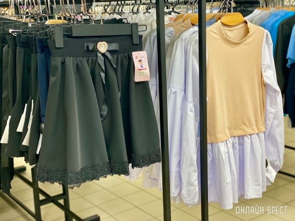 Школьная форма, обувь и аксессуары – в большом брестском магазине «Bazar» есть все! Фотообзор ассортимента и цены Школьная форма, обувь и аксессуары – в большом брестском магазине «Bazar» есть все! Фотообзор ассортимента и цены