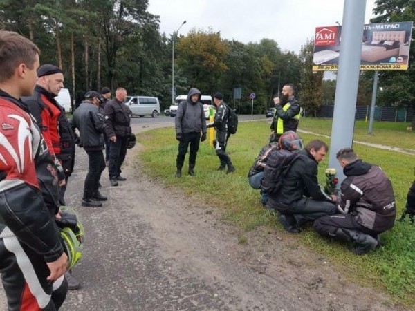 В День памяти погибших мотоциклистов брестские байкеры вспоминали погибших мотодрузей