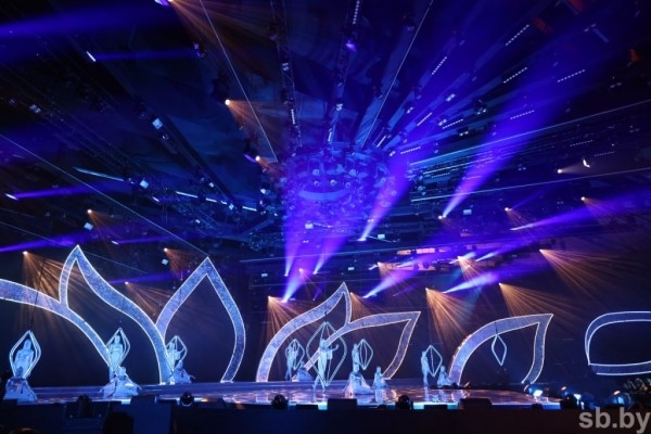 Финал конкурса «Мисс Беларусь» стартовал в Минске. Среди зрителей шоу Александр Лукашенко Финал конкурса «Мисс Беларусь» стартовал в Минске. Среди зрителей шоу Александр Лукашенко