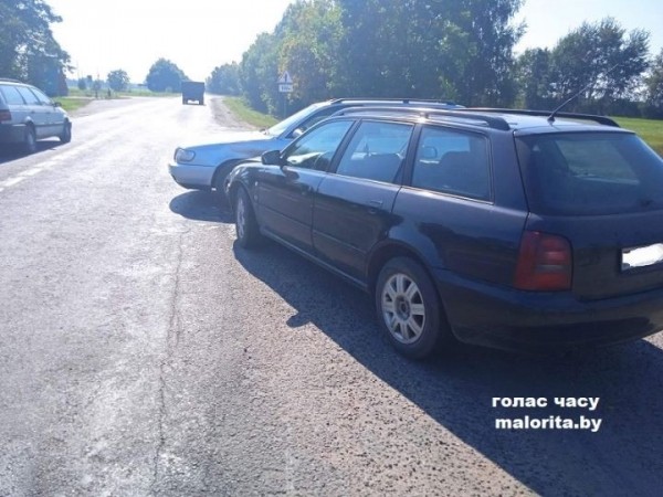 Две «Ауди» не разъехались в Малоритском районе Две «Ауди» не разъехались в Малоритском районе