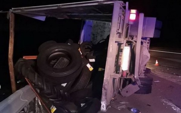 Уснул за рулем. В Брестской области в страшном ДТП чудом никто не пострадал Уснул за рулем. В Брестской области в страшном ДТП чудом никто не пострадал