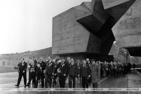 Мемориал «Брестская крепость-герой» в фотоархиве