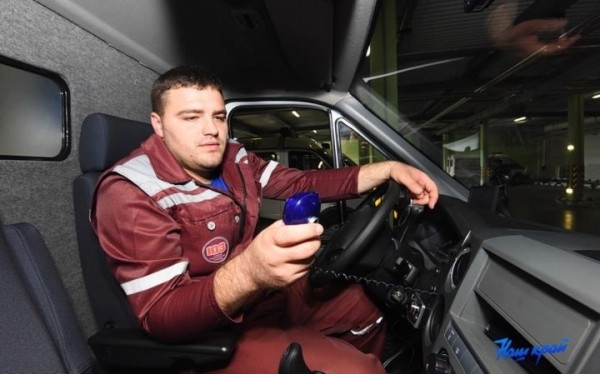 ГАЗель NEXT подарил скорой помощи Барановичей «Беларусбанк»