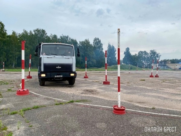 Автошкола «ДОСААФ» в Бресте – наборы в группы, скидки и бесплатные пересдачи