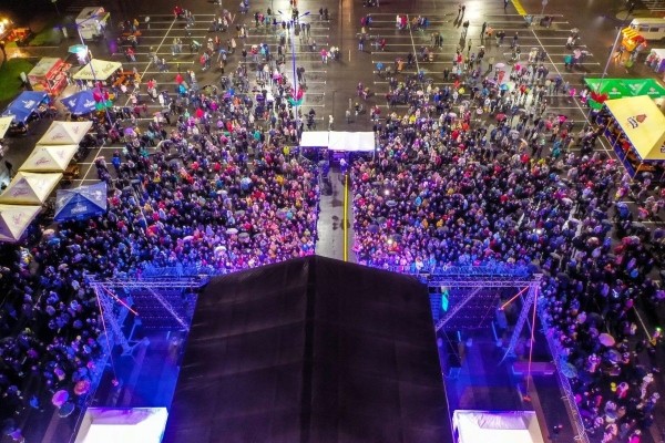 Сегодня в Бресте на Экваторе
             
                Сегодня в Бресте на Экваторе