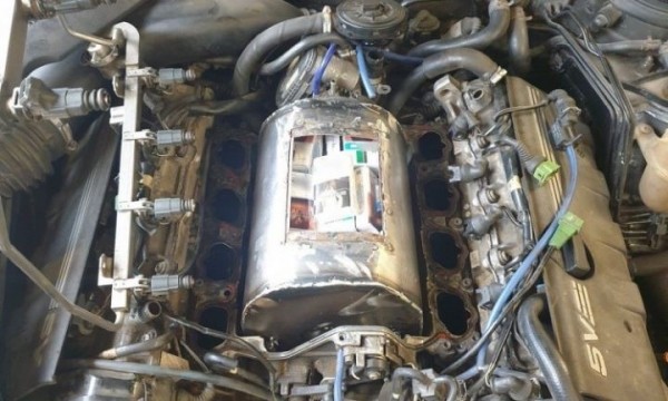 На границе поляки задержали сразу 10 легковых машин с контрабандой сигарет из Беларуси На границе поляки задержали сразу 10 легковых машин с контрабандой сигарет из Беларуси