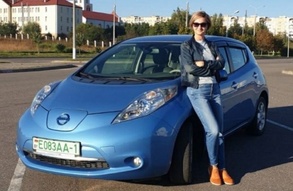 Сколько можно сэкономить, если пересесть с бензиновой машины на электрическую, рассказала жительница Барановичей