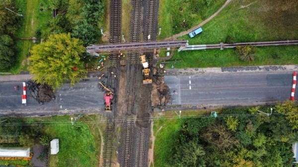 Смотрите, как идёт ремонт переезда на Дубровской в Бресте
             
                Смотрите, как идёт ремонт переезда на Дубровской в Бресте