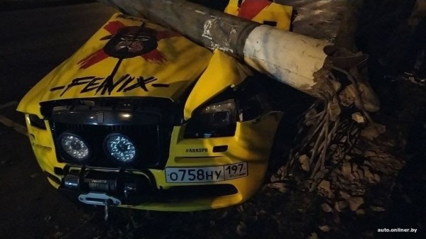 В Минске разбили Rolls-Royce Wraith В Минске разбили Rolls-Royce Wraith