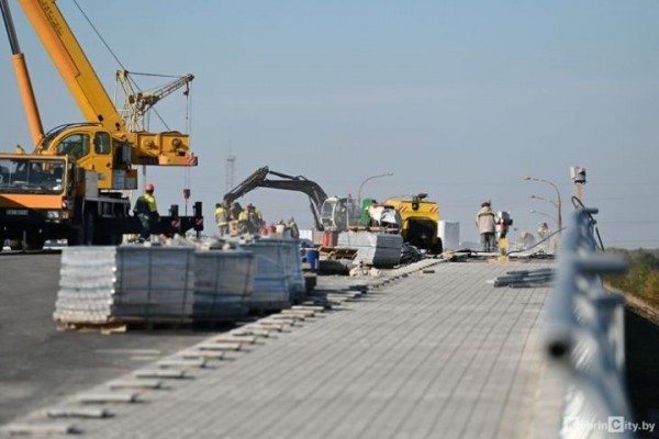 Ремонт «нового» моста в Кобрине выполнен на 75% Ремонт «нового» моста в Кобрине выполнен на 75%