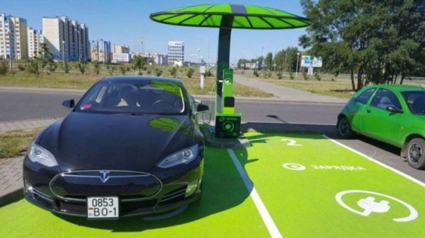 Власти Беларуси продлят льготы на ввоз электромобилей Власти Беларуси продлят льготы на ввоз электромобилей