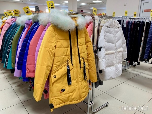 Осенне-зимние куртки для девочек и мальчиков в Детском мире на Советской в Бресте Осенне-зимние куртки для девочек и мальчиков в Детском мире на Советской в Бресте