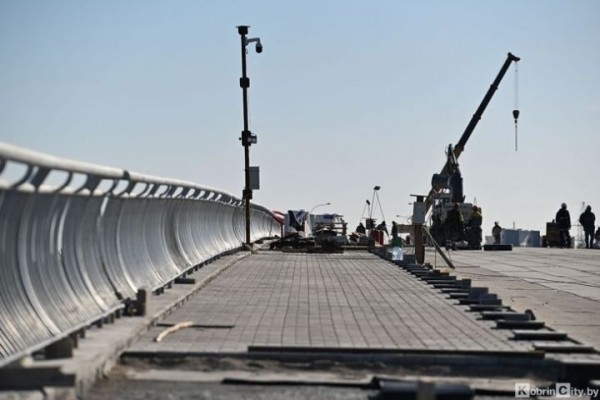 Ремонт «нового» моста в Кобрине выполнен на 75% Ремонт «нового» моста в Кобрине выполнен на 75%