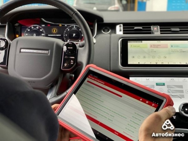 «Отдыхать учителю некогда, слишком много бумаг». Бросил преподавание физики и стал автомехаником «Отдыхать учителю некогда, слишком много бумаг». Бросил преподавание физики и стал автомехаником