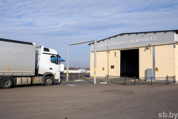 Брестская таможня ежедневно пополняет республиканский бюджет на миллион долларов Брестская таможня ежедневно пополняет республиканский бюджет на миллион долларов