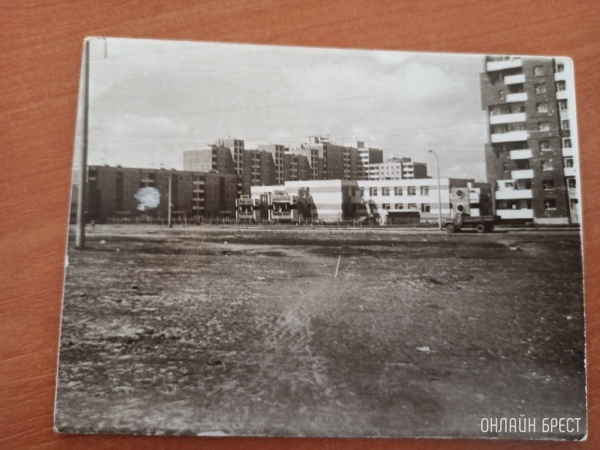 Читатель: Старые фотографии Бреста, м-н Восток
Читатель: Старые фотографии Бреста, м-н Восток