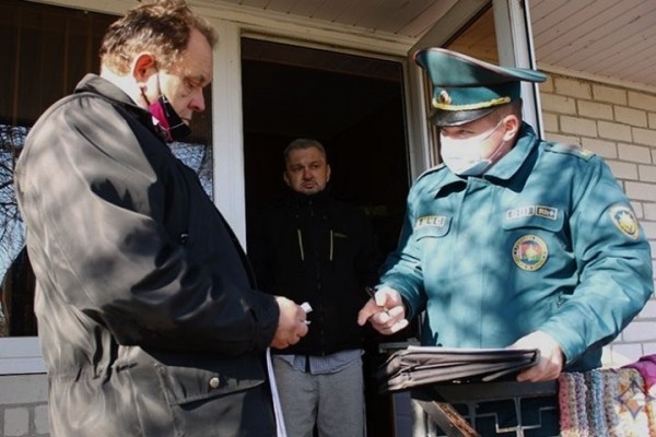 В Кобринском районе неизвестные выдают себя за газовиков и продают оборудование по завышенным ценам