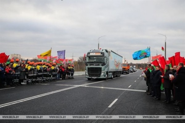 В Кобрине открыли движение по обновленному мосту через Мухавец