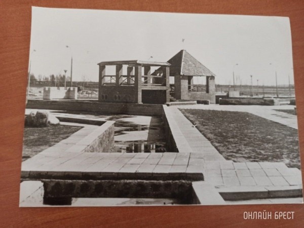 Читатель: Старые фотографии Бреста, м-н Восток
Читатель: Старые фотографии Бреста, м-н Восток