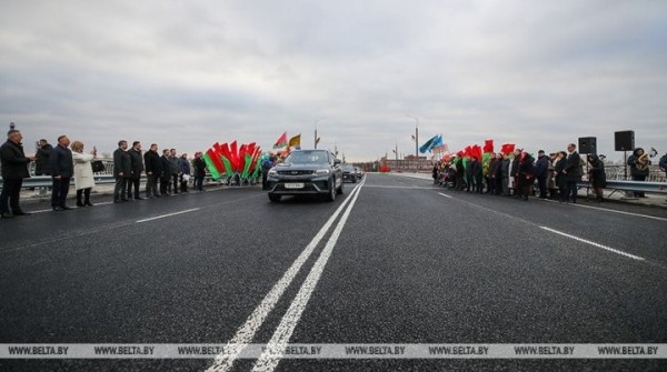 В Кобрине открыли движение по обновленному мосту через Мухавец