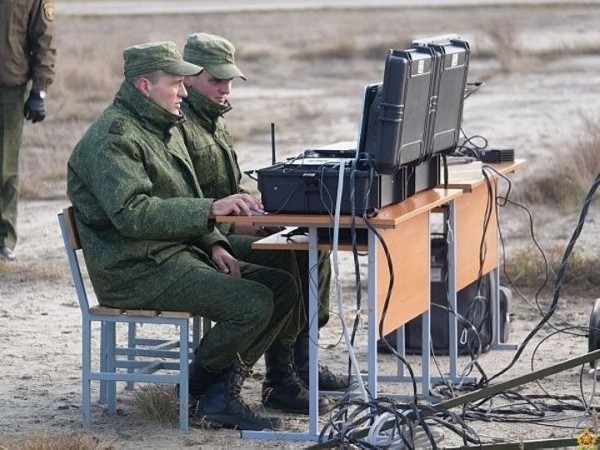 На военной базе в Брестской области обсуждали применение беспилотных летательных аппаратов