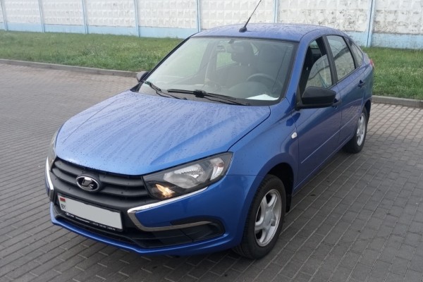 Читайте договор! Белорус судился с дилером Lada и нашел нарушение в договоре купли-продажи