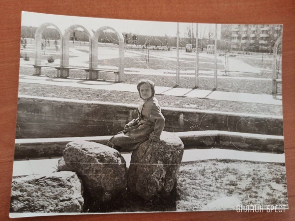 Читатель: Старые фотографии Бреста, м-н Восток
Читатель: Старые фотографии Бреста, м-н Восток