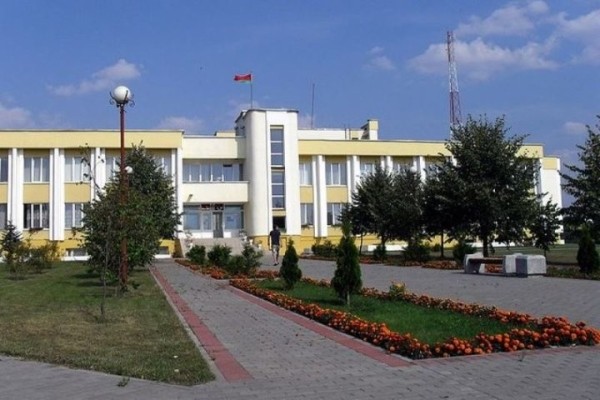 Что ждет «Комаровку» и «Западный»? В известных предприятиях Брестского района идет реорганизация Что ждет «Комаровку» и «Западный»? В известных предприятиях Брестского района идет реорганизация