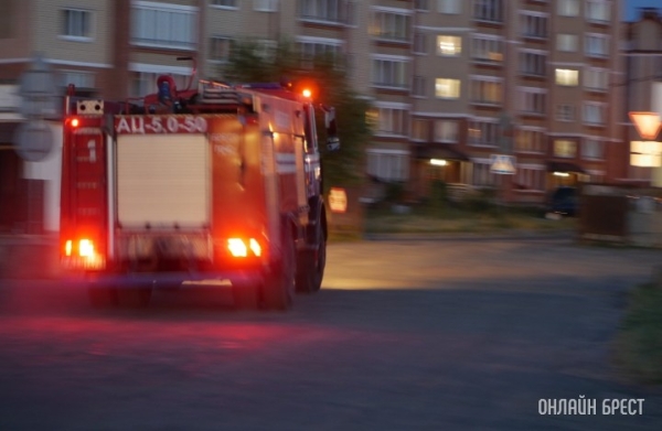 В Бресте горел тягач Volvo В Бресте горел тягач Volvo