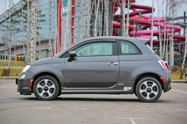 «Электромобиль проигрывает дизелю». Белорус об опыте владения электрическим Fiat 500e «Электромобиль проигрывает дизелю». Белорус об опыте владения электрическим Fiat 500e