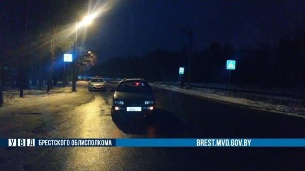 В Бресте на Красногвардейской сбили человека В Бресте на Красногвардейской сбили человека