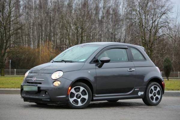 «Электромобиль проигрывает дизелю». Белорус об опыте владения электрическим Fiat 500e «Электромобиль проигрывает дизелю». Белорус об опыте владения электрическим Fiat 500e