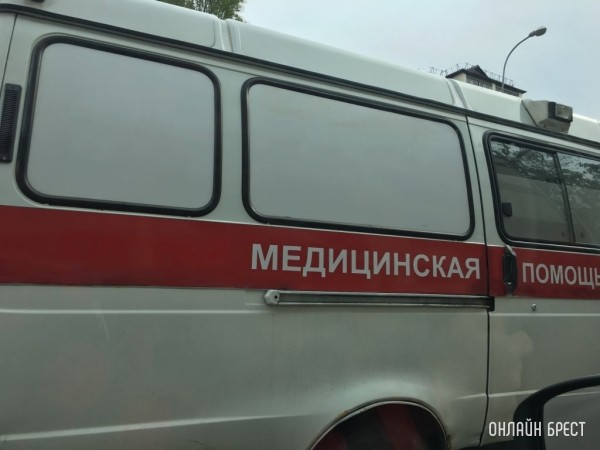 Ученице стало плохо в школе в Барановичах. Она умерла Ученице стало плохо в школе в Барановичах. Она умерла