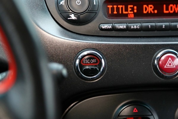 «Электромобиль проигрывает дизелю». Белорус об опыте владения электрическим Fiat 500e «Электромобиль проигрывает дизелю». Белорус об опыте владения электрическим Fiat 500e