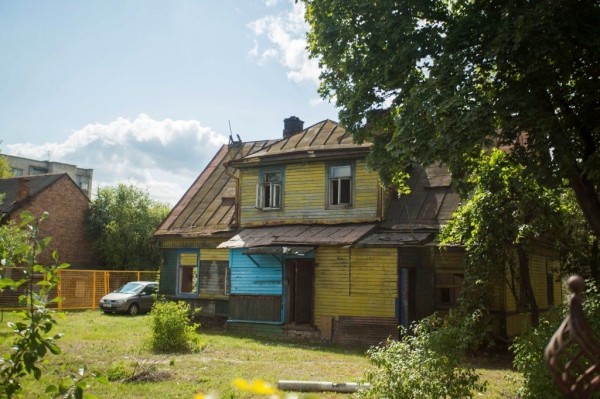Угол Леваневского - Чапаева. Брест, 2017 год
             
                Угол Леваневского - Чапаева. Брест, 2017 год