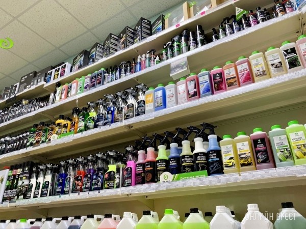 Бытовая химия и автокосметика GRASS в Бресте – верный помощник в уборке и отличный подарок близким к Новому году!