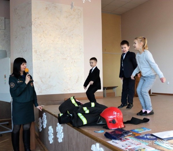 Читатель: Праздник для детей в рамках республиканской акции «Безопасный Новый год» в средней школе № 28 г. Бреста
Читатель: Праздник для детей в рамках республиканской акции «Безопасный Новый год» в средней школе № 28 г. Бреста