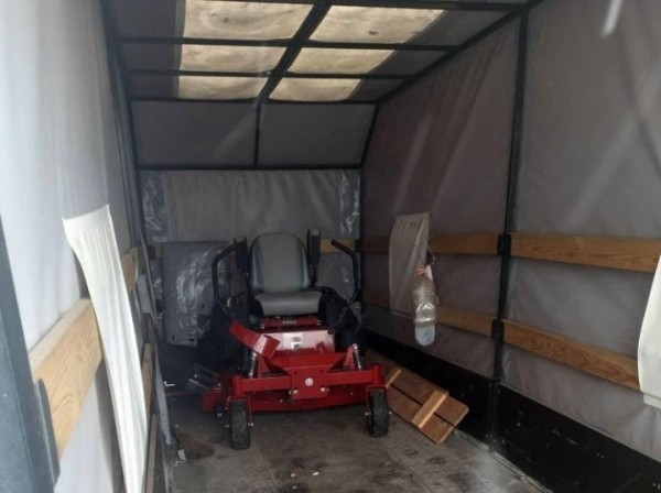 Брестские коммунальники получили подарки к Новому году