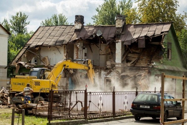 Угол Леваневского - Чапаева. Брест, 2017 год
             
                Угол Леваневского - Чапаева. Брест, 2017 год