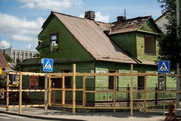 Угол Леваневского - Чапаева. Брест, 2017 год
             
                Угол Леваневского - Чапаева. Брест, 2017 год