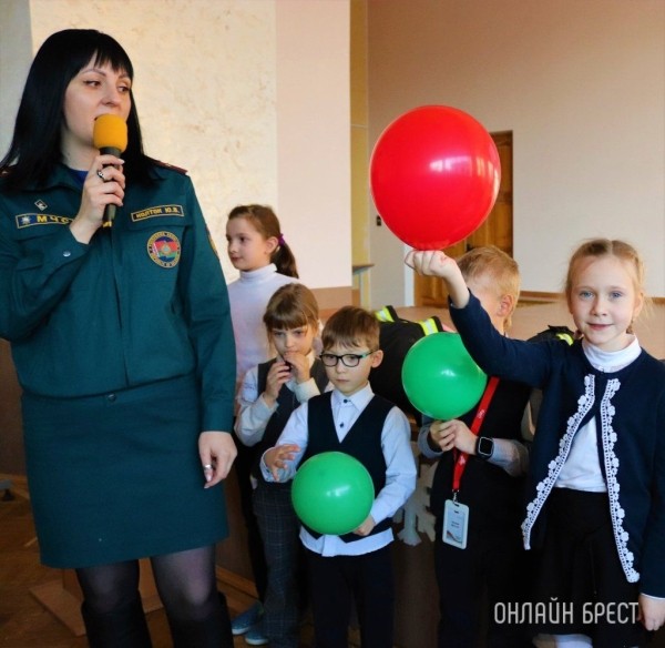 Читатель: Праздник для детей в рамках республиканской акции «Безопасный Новый год» в средней школе № 28 г. Бреста
Читатель: Праздник для детей в рамках республиканской акции «Безопасный Новый год» в средней школе № 28 г. Бреста