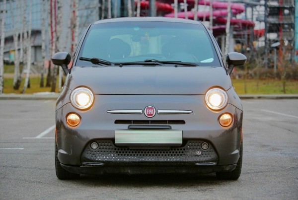 «Электромобиль проигрывает дизелю». Белорус об опыте владения электрическим Fiat 500e «Электромобиль проигрывает дизелю». Белорус об опыте владения электрическим Fiat 500e