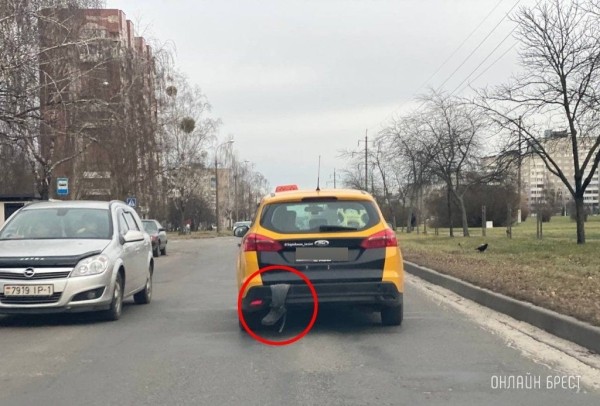 Читатель: Вот такой автомобиль катается по Бресту :)
             
                Читатель: Вот такой автомобиль катается по Бресту :)