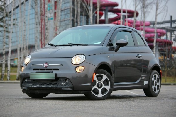 «Электромобиль проигрывает дизелю». Белорус об опыте владения электрическим Fiat 500e «Электромобиль проигрывает дизелю». Белорус об опыте владения электрическим Fiat 500e