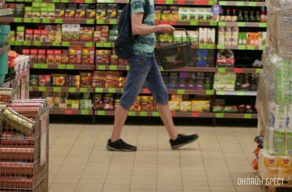 Профсоюзы встревожены ростом цен, за которыми «не успевают зарплаты» Профсоюзы встревожены ростом цен, за которыми «не успевают зарплаты»